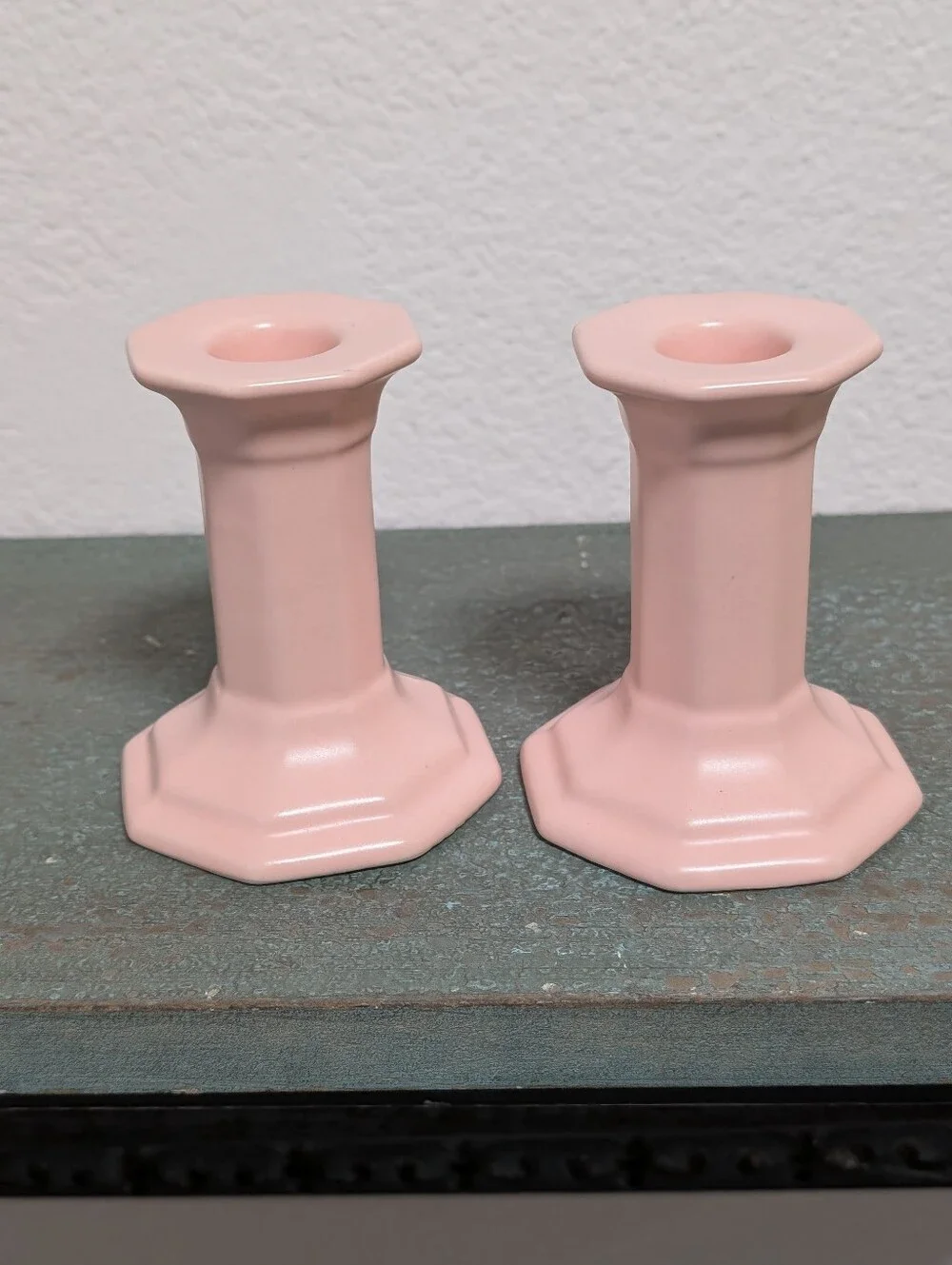 Unmarked pair octagon